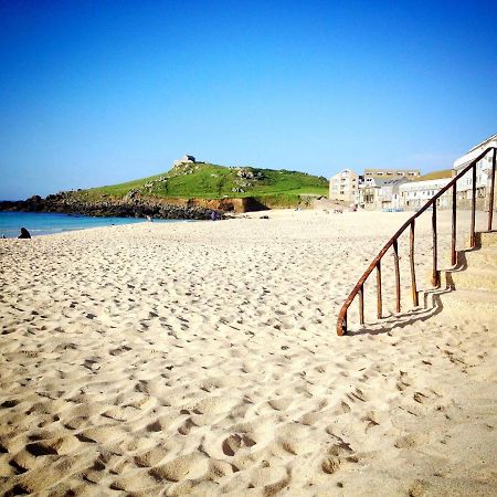 Coast Accommodation St Ives Extérieur photo