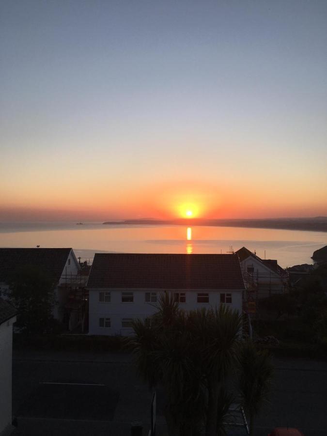 Coast Accommodation St Ives Extérieur photo